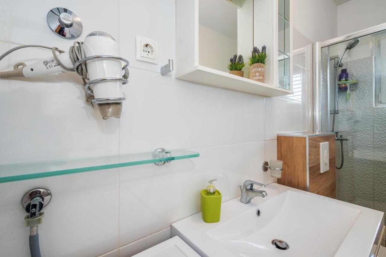 סטוברץ Sunny Apartments מראה חיצוני תמונה