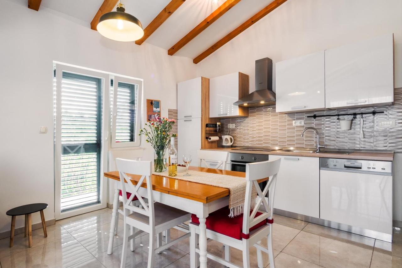 סטוברץ Sunny Apartments מראה חיצוני תמונה